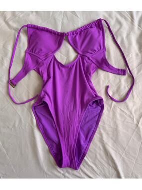 Xhilaration (Target) Ribbed Cutout One-Piece Swimsuit XS